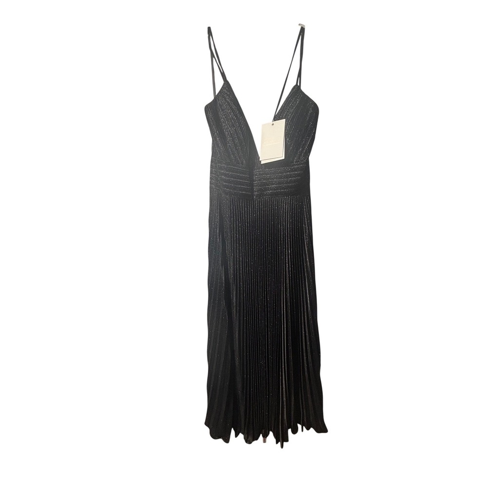 Mac Duggal 30725 Black Metallic Pleated V-Neck Open Back Maxi Gown Size 12 - Picture 4 of 9
